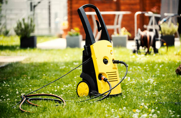 Best Patio and Deck Pressure Washing  in Fayette, MO
